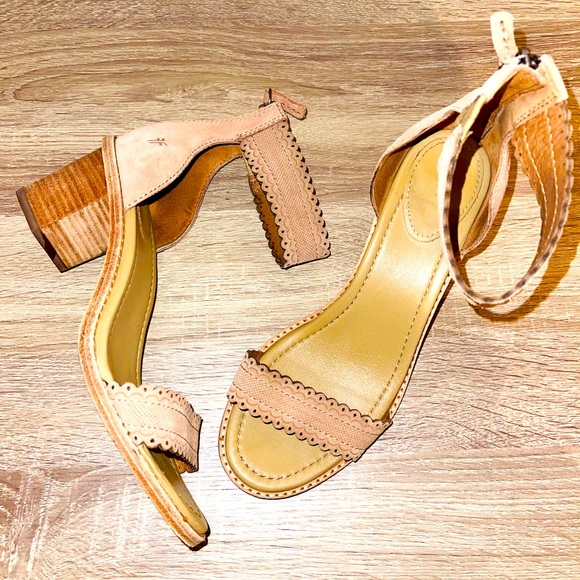 Frye Shoes - FRYE SCALLOP SANDAL HEEL